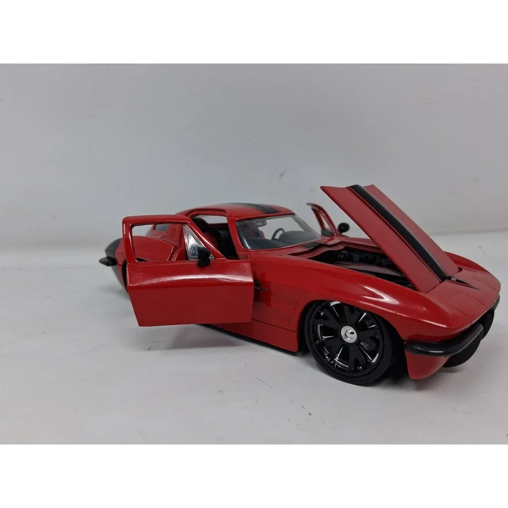 Jada Bigtime Muscle 1963 Chevrolet Corvette Sting Ray Red Black 1:24 Diecast. O